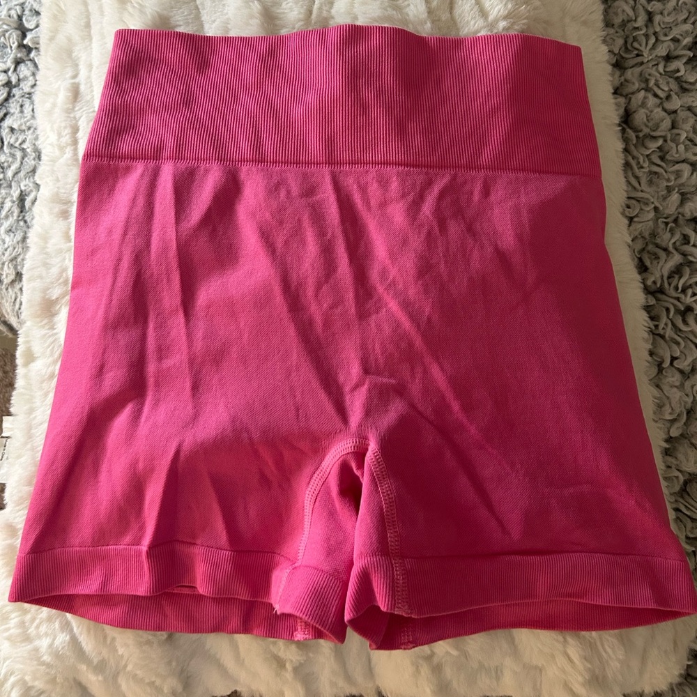 Well Loved Pink shorts💘